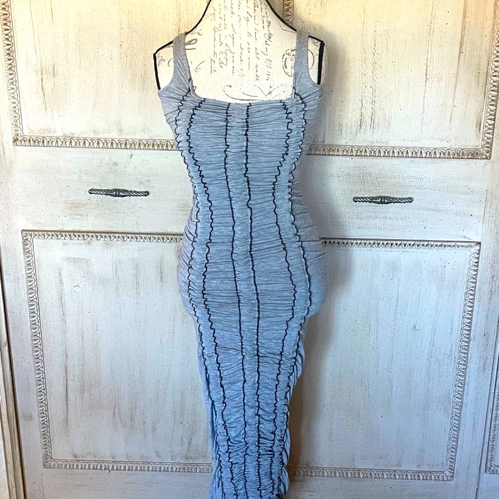AKIRA Take Me Away Cinched Maxi Dress - Picture 4 of 8